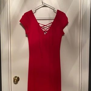 Red maxi dress 👗 tie front detail